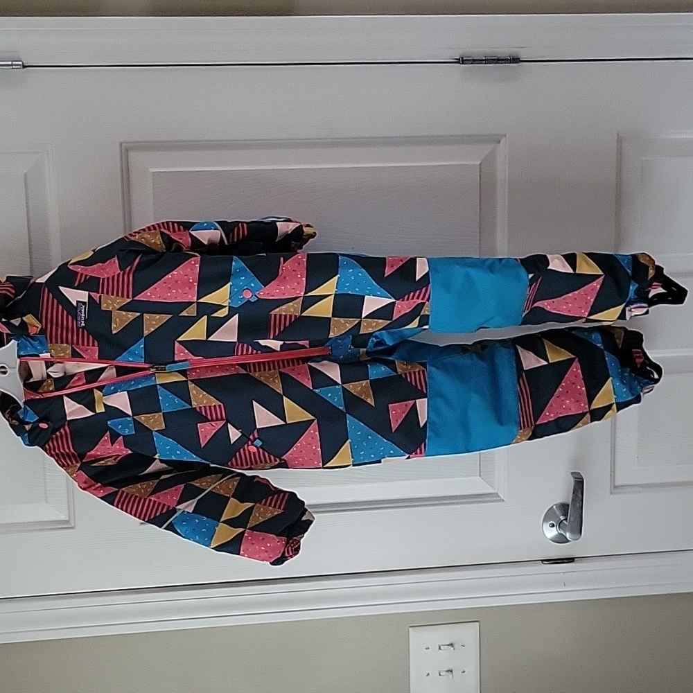 Patagonia Toddler Snow Pile Snowsuit. Size 4T. Worn Once!!